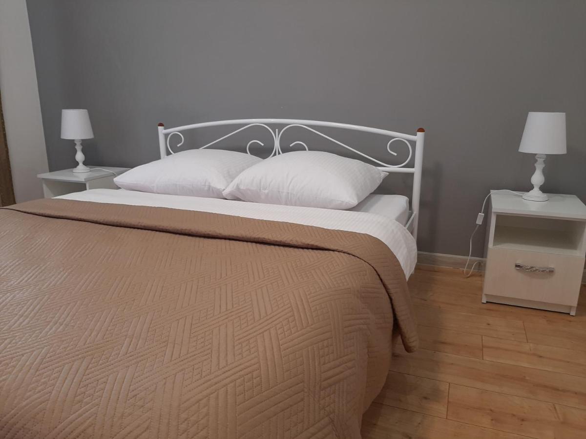 New !!! Modern Lux Apartment In The City Center With A Terrace Mukačevo Esterno foto