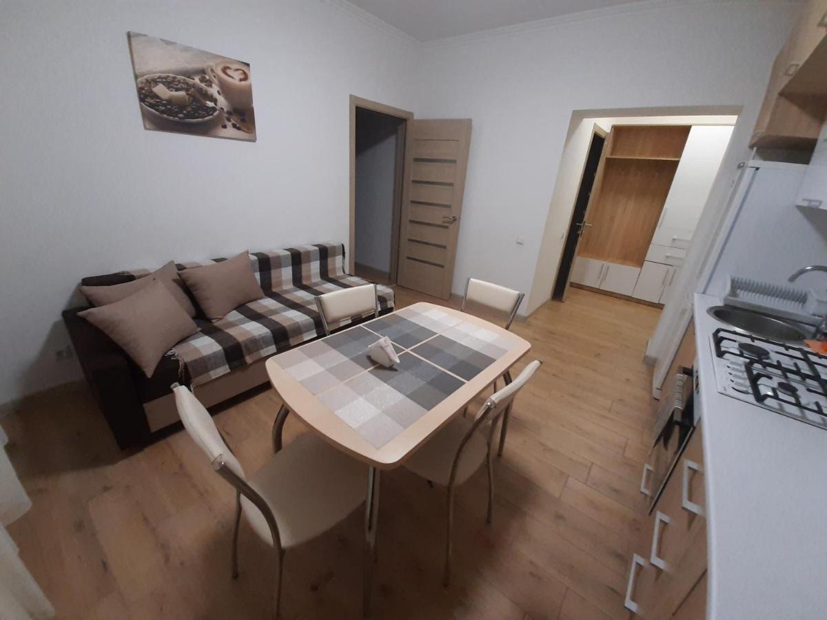 New !!! Modern Lux Apartment In The City Center With A Terrace Mukačevo Esterno foto